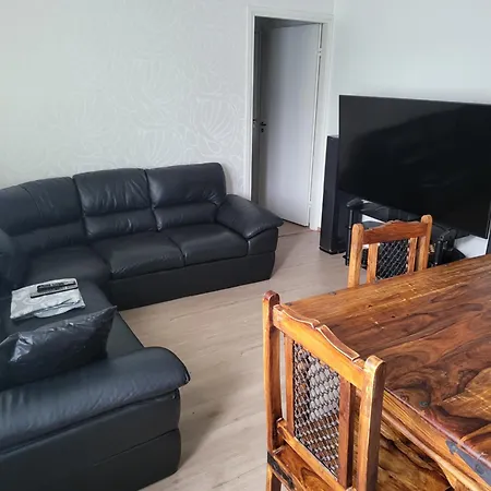 Valoisa Kaksio Lutakossa *